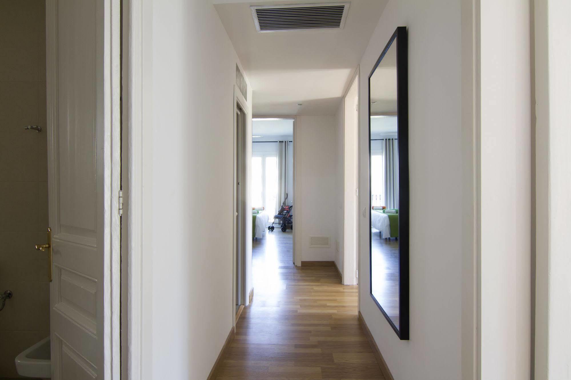 Stay Together Barcelona Apartments Exterior foto